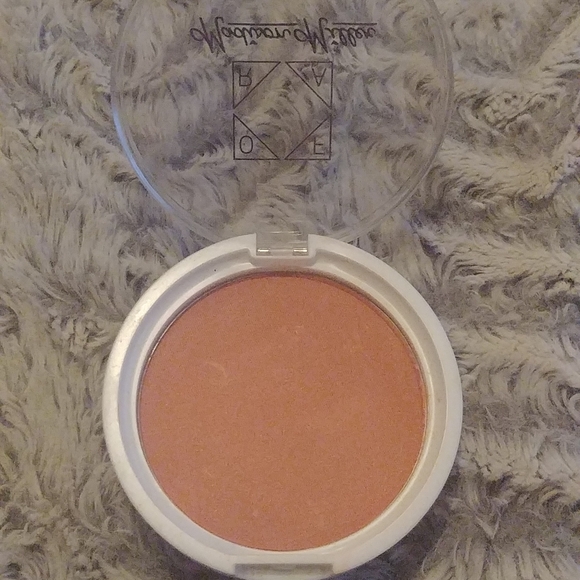 OFRA. Blush in Ollie Need is Love 10g full size pan - Picture 2 of 4